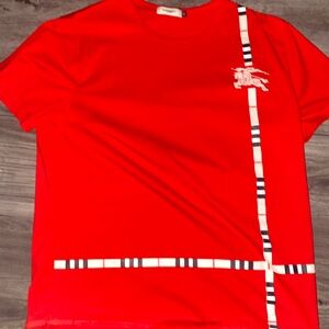 Burberry red T-shirt worn 1 time perfect condition 100% authentic size xl